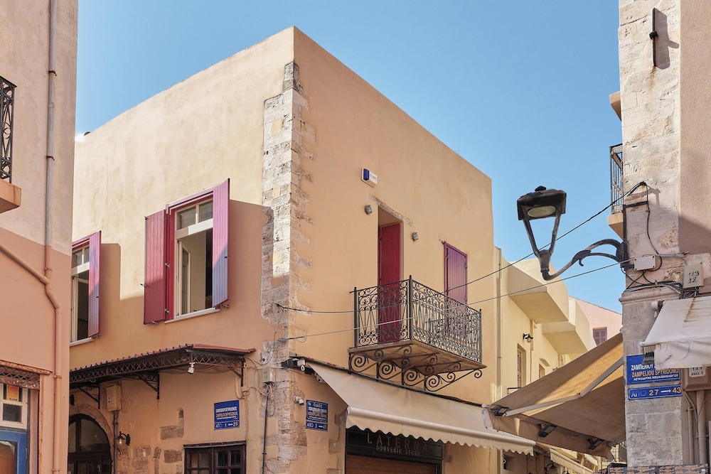 Filomeli Estate
