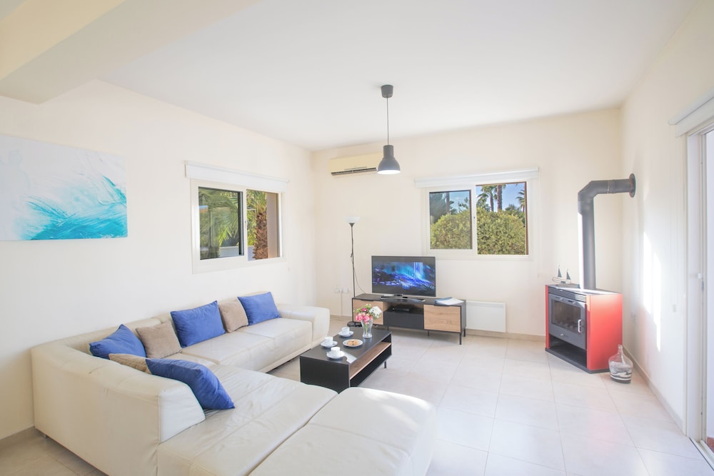Protaras Holiday Villa Ap271