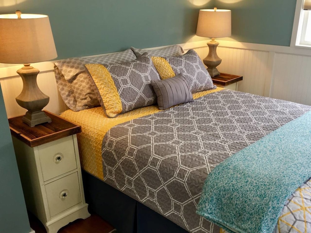 Racing Horse Ranch and Guest House with Golf view 2