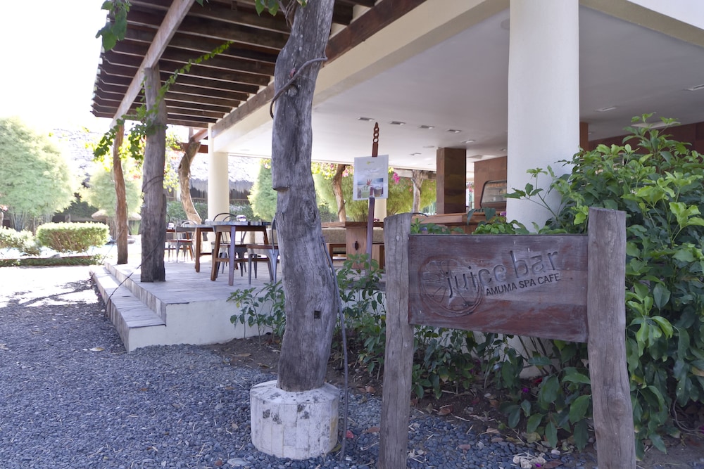 Bluewater Maribago Beach Resort view 5