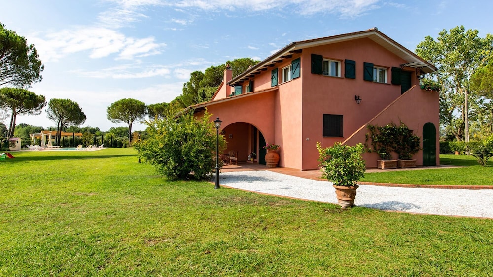 Villa Elisa 16 in Fucecchio view 3