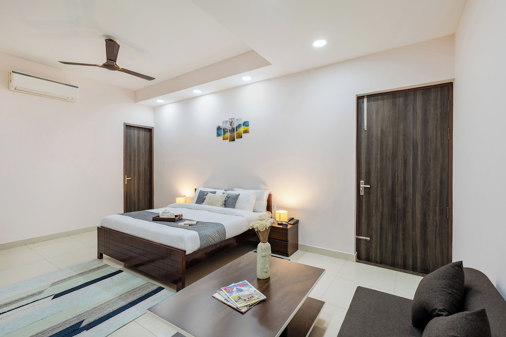 Alaya Stays 5 BHK Pet friendly with pvt pool - Ashirwad Farms