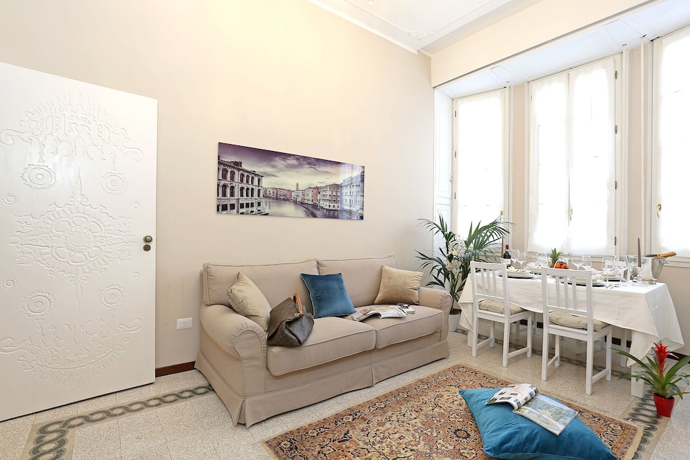 Liberty Rome Suites