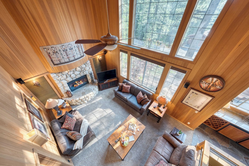 Northstar Haven Cozy-chic Retreat Near Lake Tahoe & Downtown Truckee