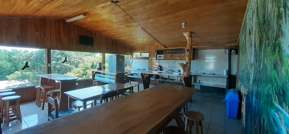Hostel La Suerte