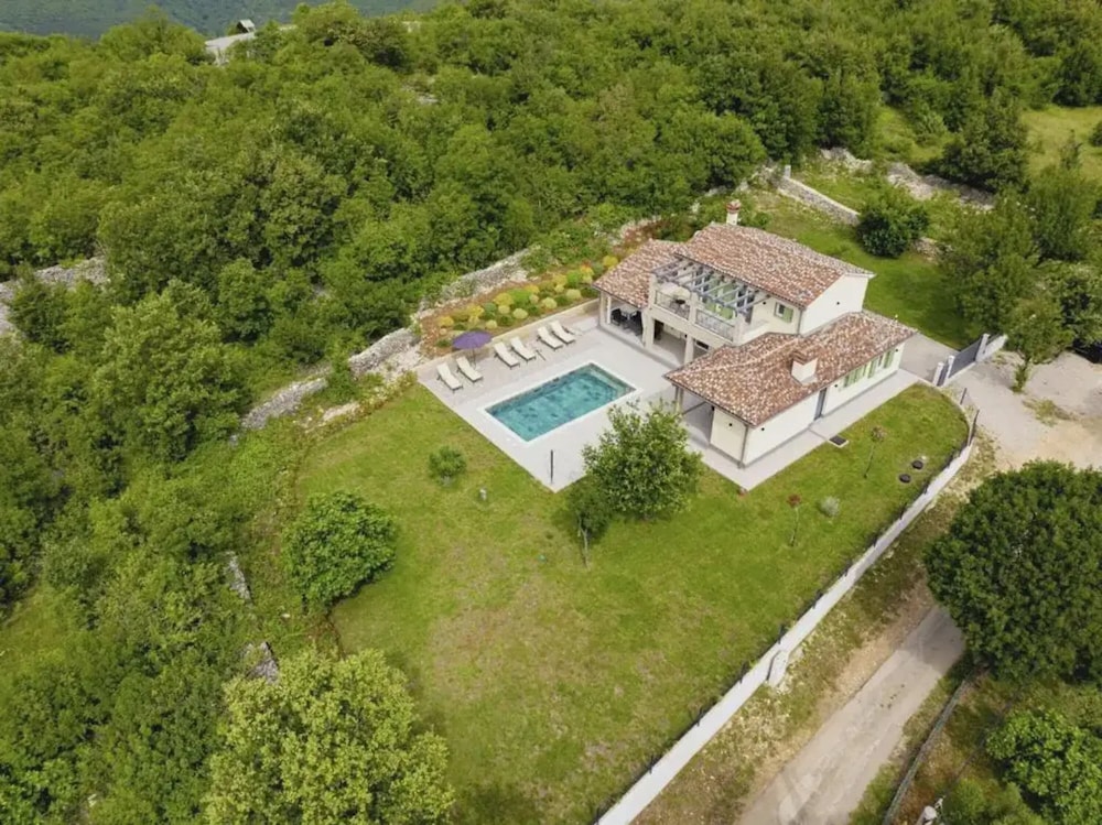 Villa Fortuna Nearby Labin - Crovillas