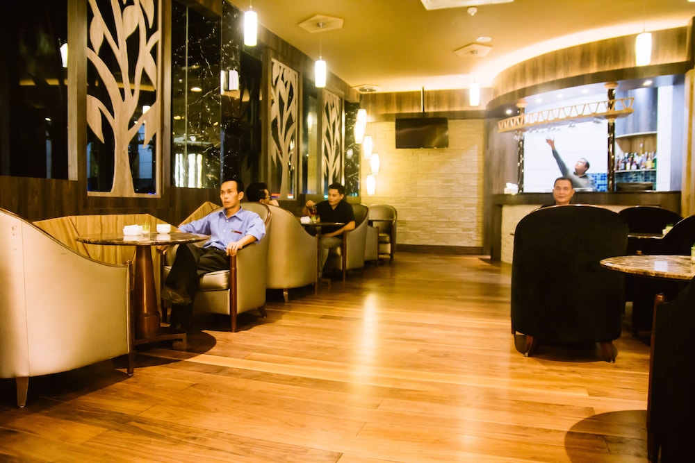 The Golden Bay Hotel Batam 62