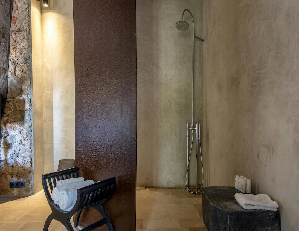 Lavish Villa Overlooking Es Vedra