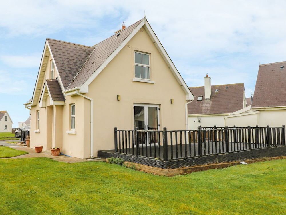 Driftwood Cottage view 5