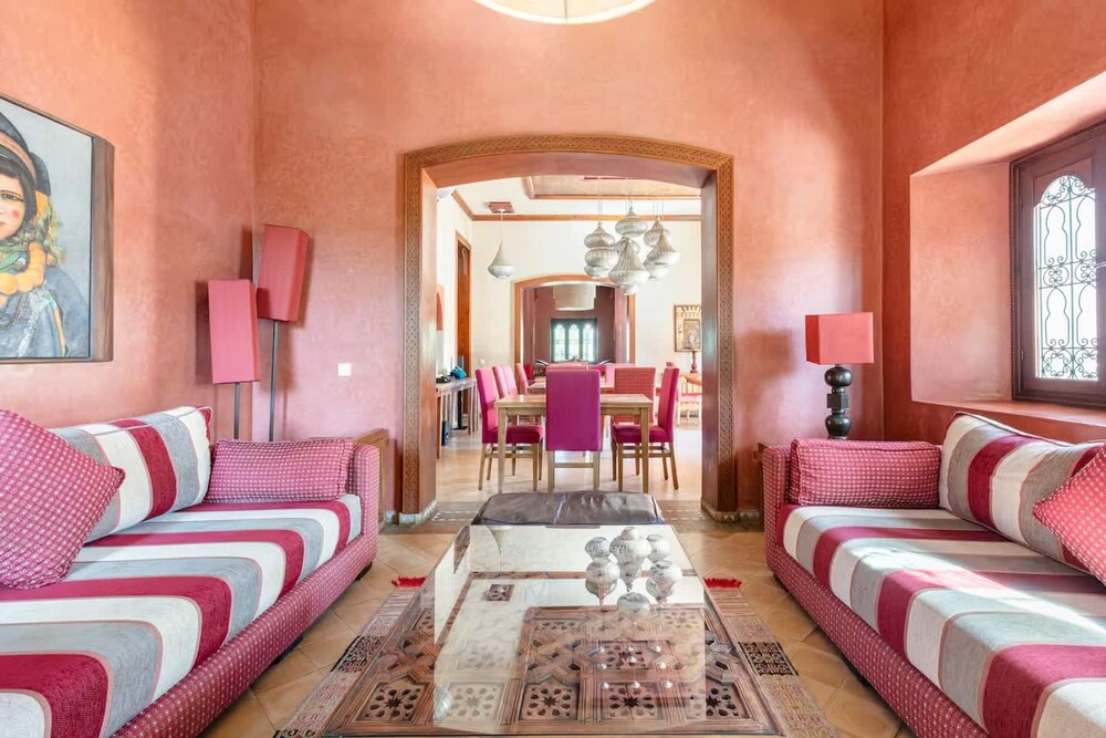 Villa Layyine Avec Personnel spa Sports