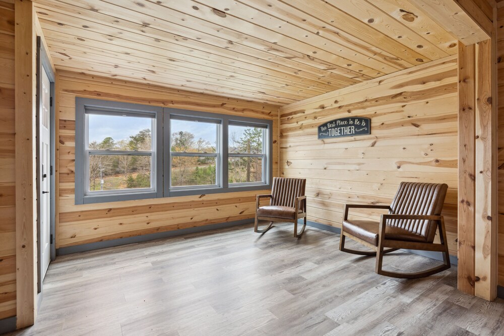 Starlight Valley 3 Bedroom Cabin