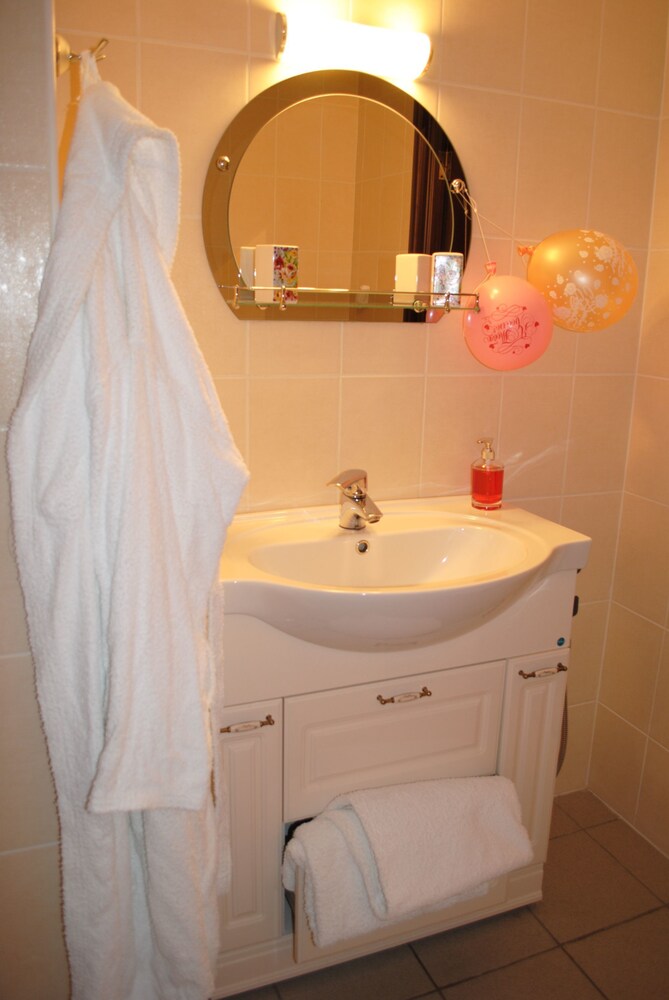 Photo 30