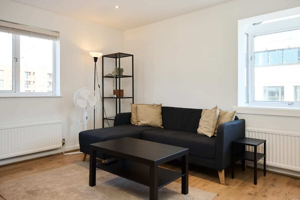 The West Hampstead Base - Central 2bdr Apartment