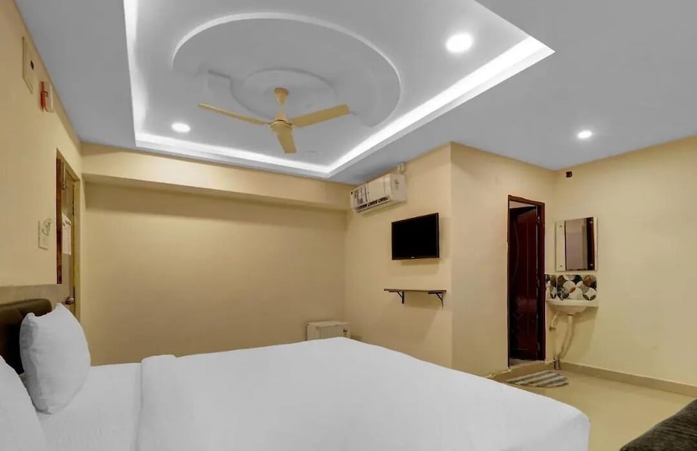 Sharans Inn Gandimisamma