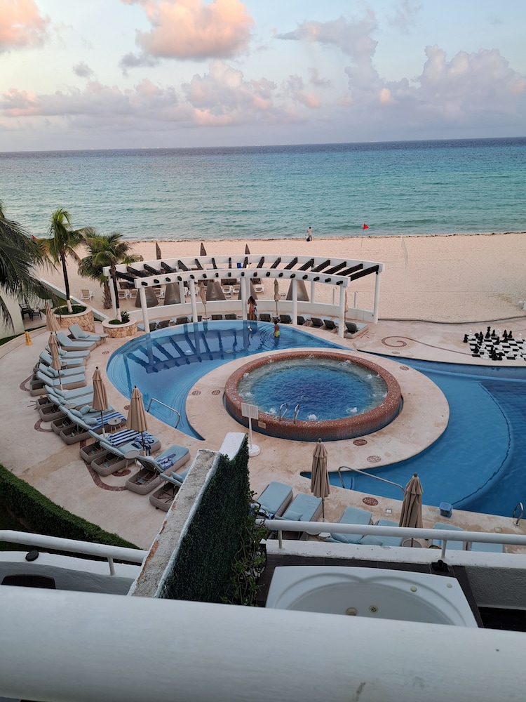 Sunset Fishermen Beach Resort Room 344 A&B