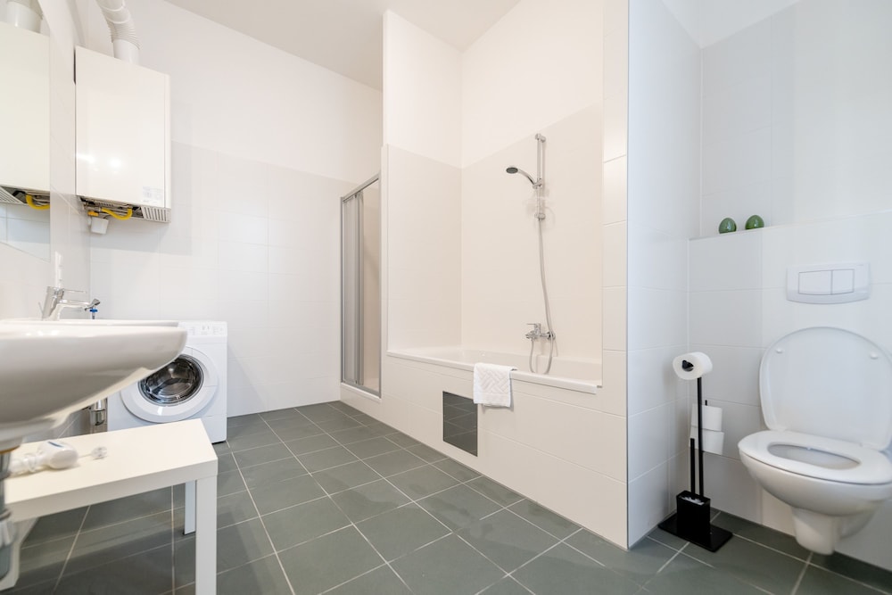 Duschel Apartments Imperial Living