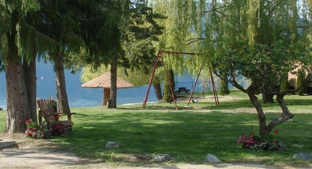 Jewel Bay Resort