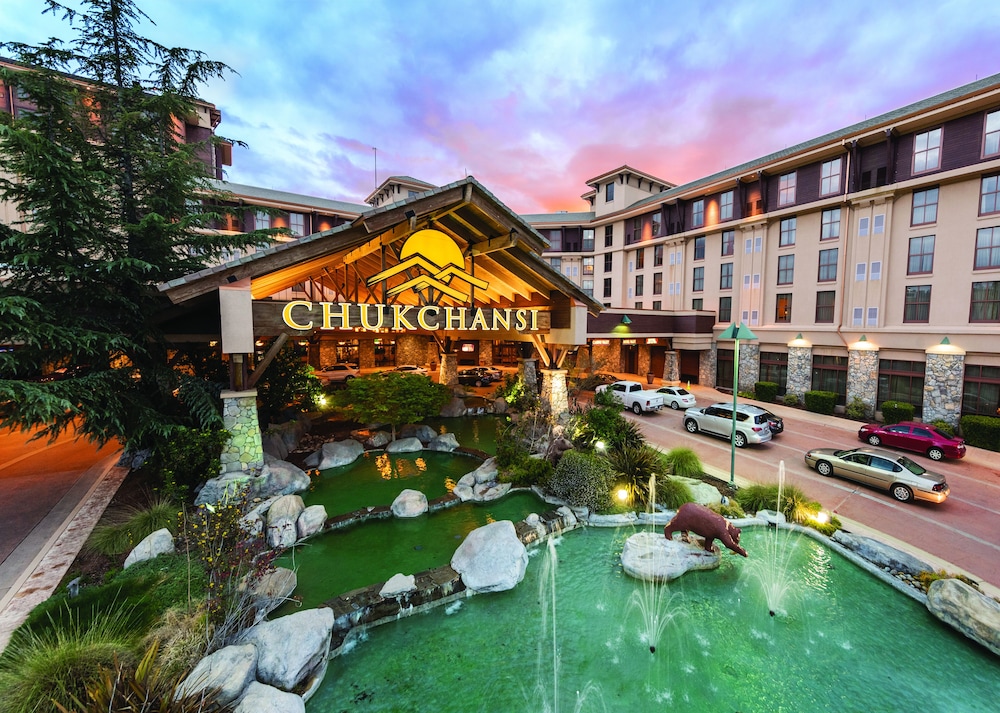 Hotel Chukchansi Gold Resort & Casino - Image 1