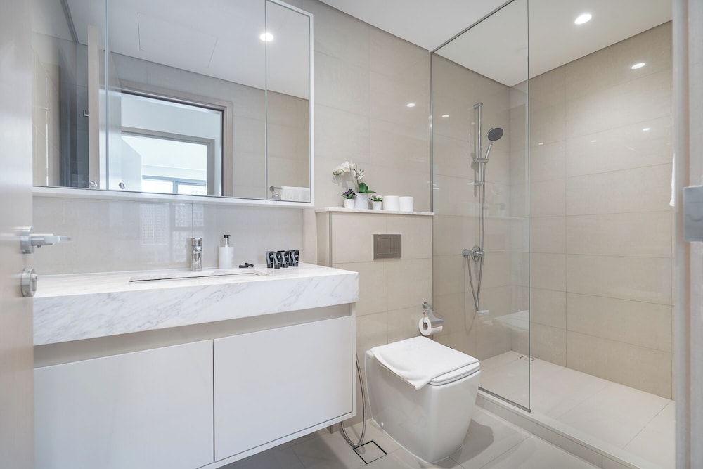 Stylish Urban Living in Burj Royale