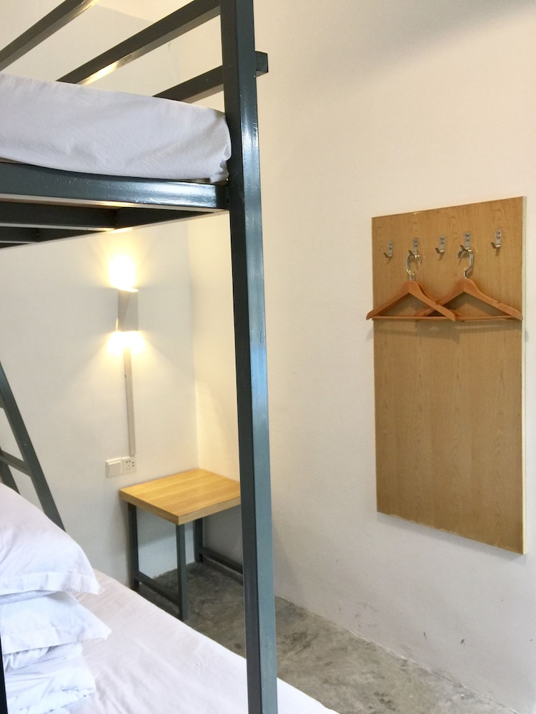 Ladder Inn
