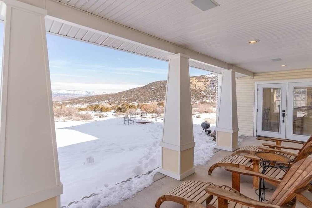 Lone Eagle Haven 3 Bedroom Home