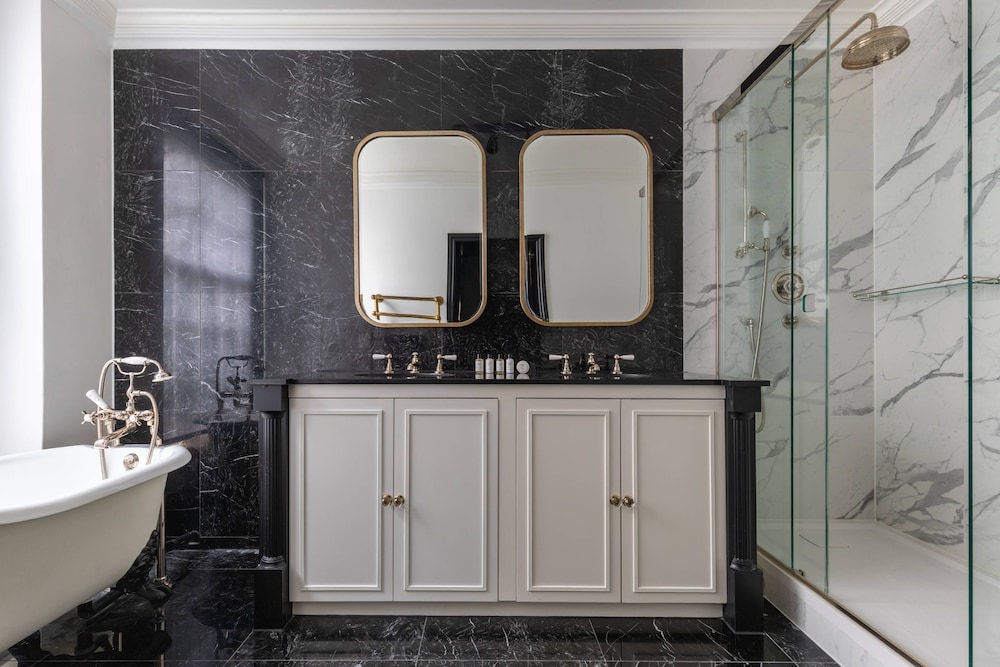 Fitzjames-avenue IV by Onefinestay