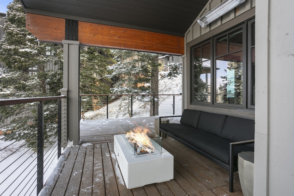 50 - Six Bedroom with Spa Stag Lodge 6 Condo