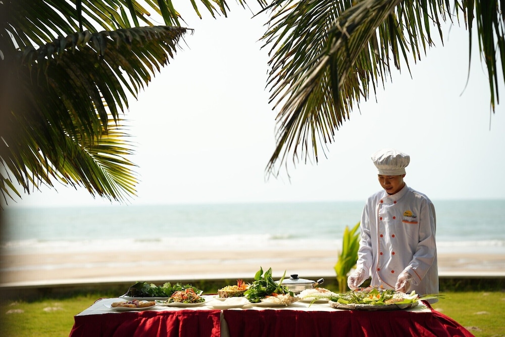 Dat Lanh Resort