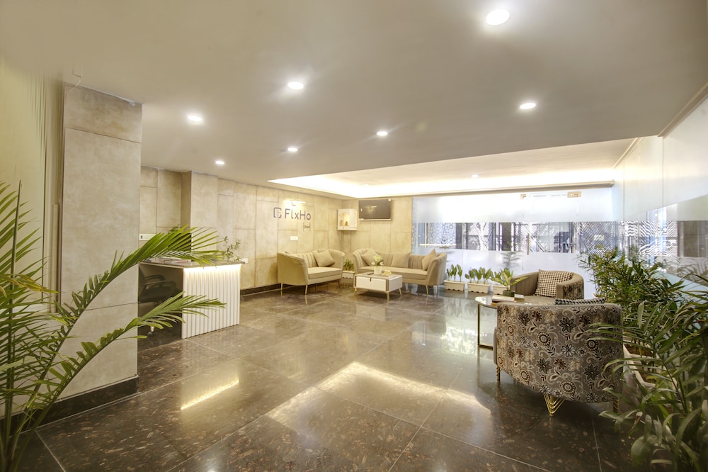 FlxHo Quad - Luxury Studio Apart Hotel