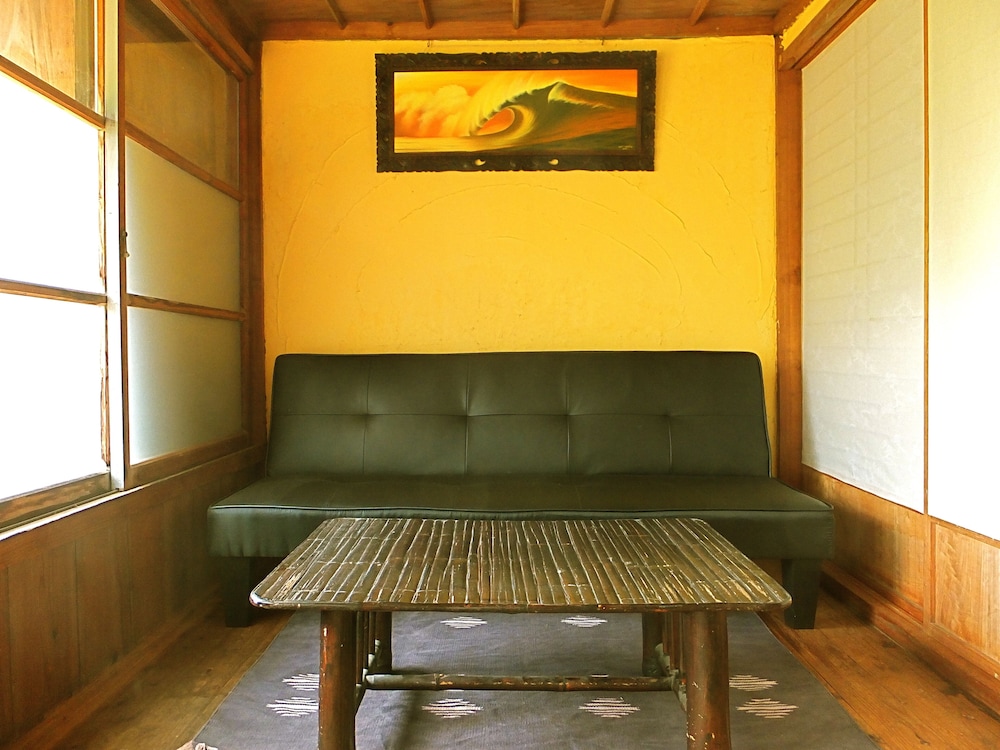 Kominka Sharehouse Hooju - Hostel