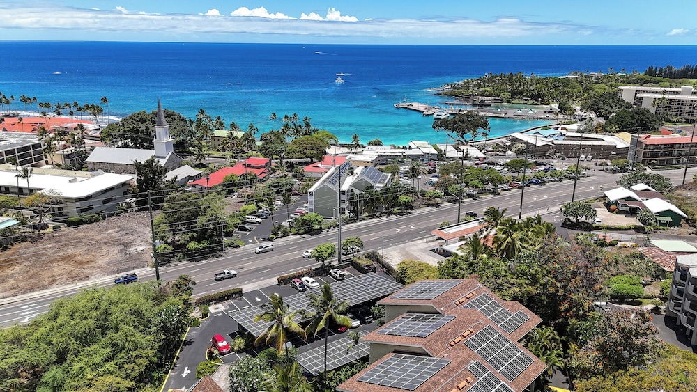 Kalanikai 118 Highly Walkable!
