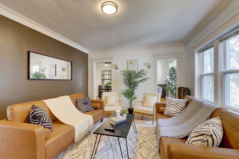 ROVE LIVING/KB - Prospect