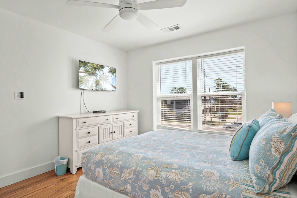 Blessed Getaway Stay for 10!