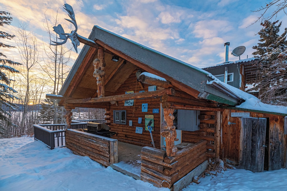 Inn On The Lake