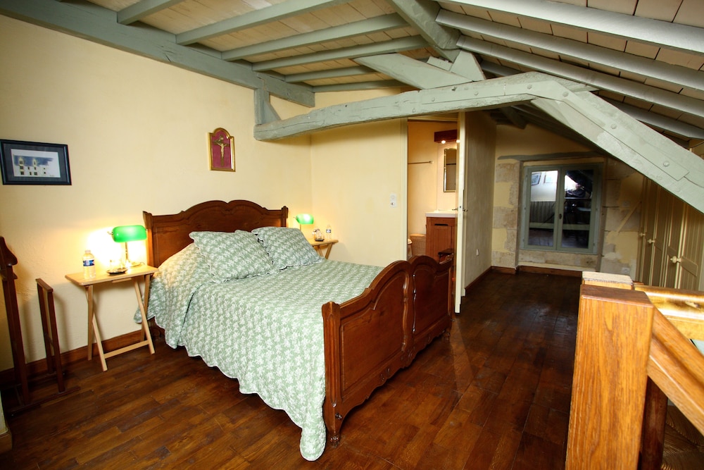 Manoir du Bois Noblet view 3