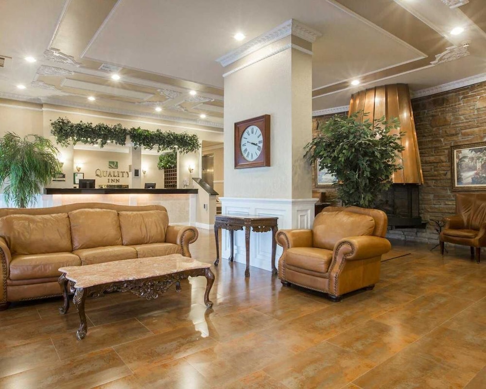 St. Lawrence Hotel