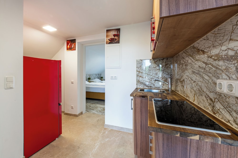 YS Apartments e.U.