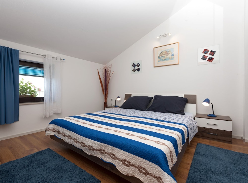 Stylish Lovran Sea View Apartments