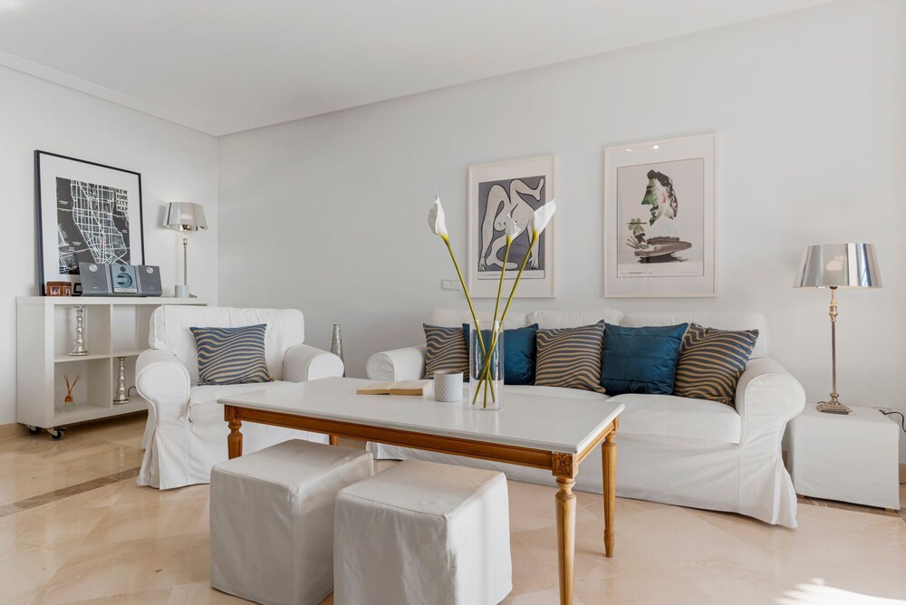 Los Arqueros Sunny Balcony With Pool - Ref M52