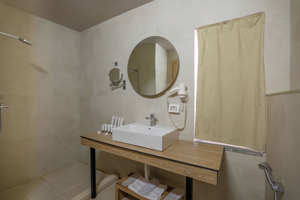 Arameras Beach Resort 32