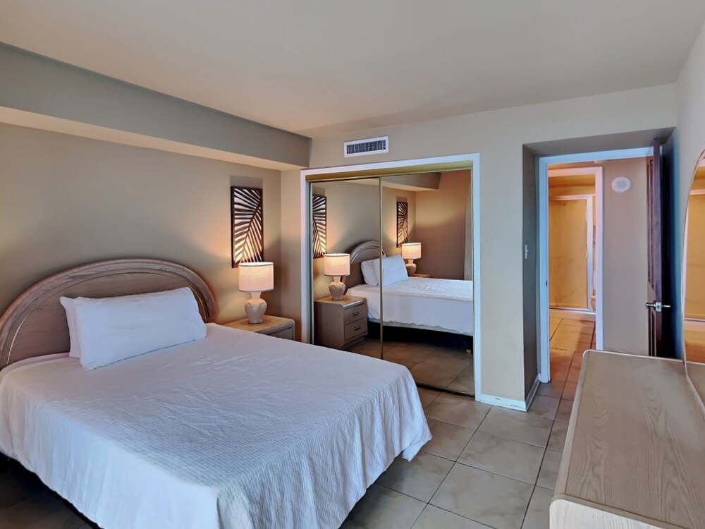 Sabine Yacht & Racquet #8D by Southern Vacation Rentals