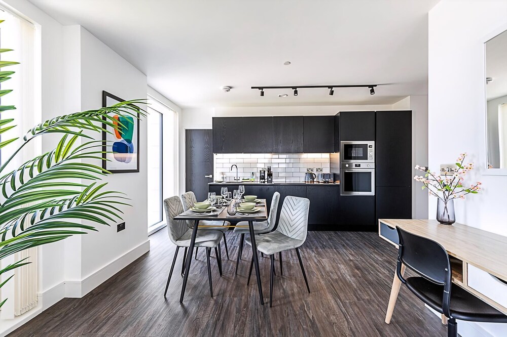 Stylish West London Apartment
