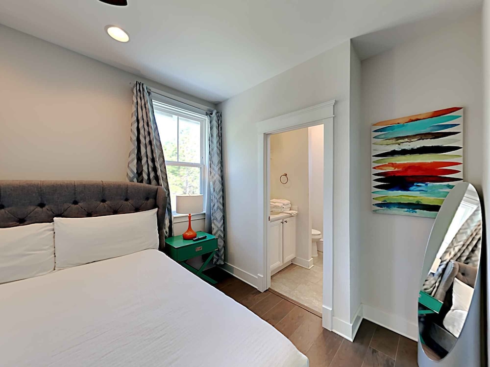 Delayed Gratification by Southern Vacation Rentals view 4