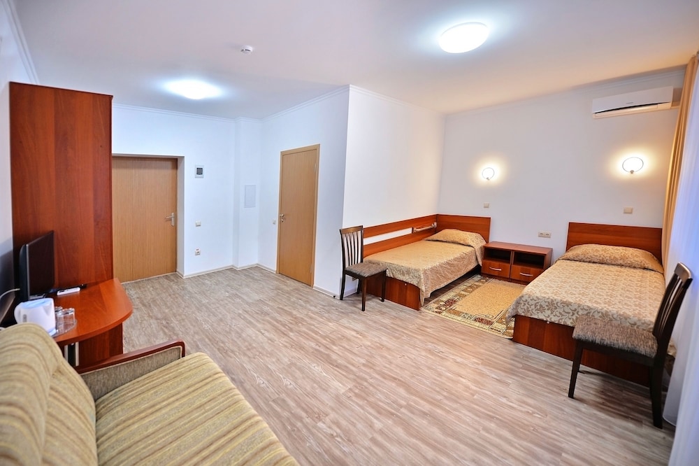 Biruza Health Resort
