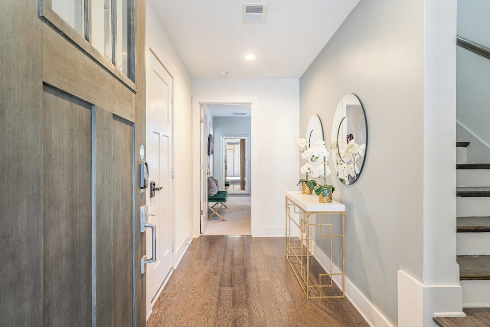 Beech Cove-private Patio-in 12 South District