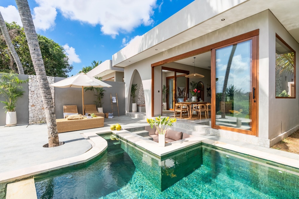 Villa Bayu by Alfred in Bali - Cozy 2BR Villa w Stunning Ricefield View