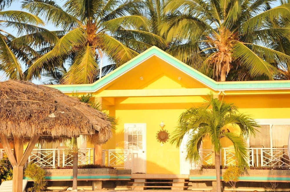 Abaka Bay Resort
