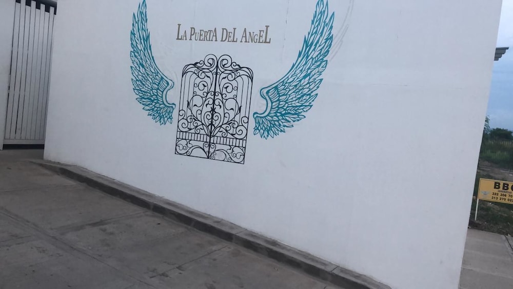 Hotel La Puerta del Angel - Property Image 2