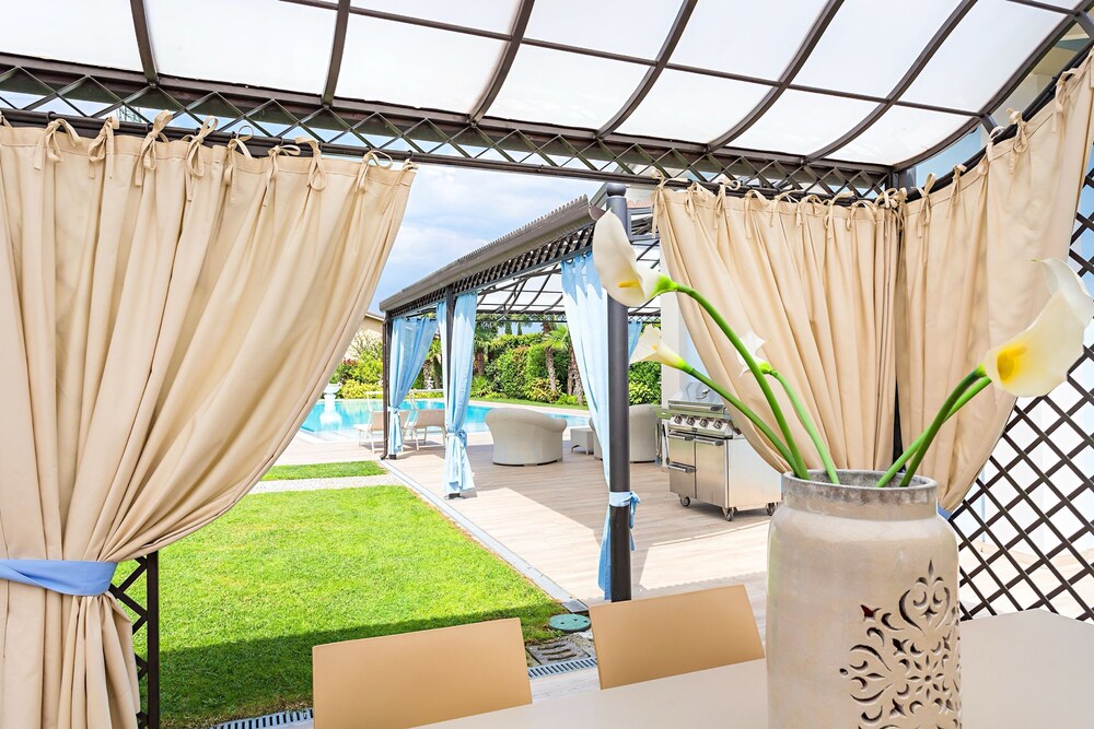 Villa Angela - Italian Homing
