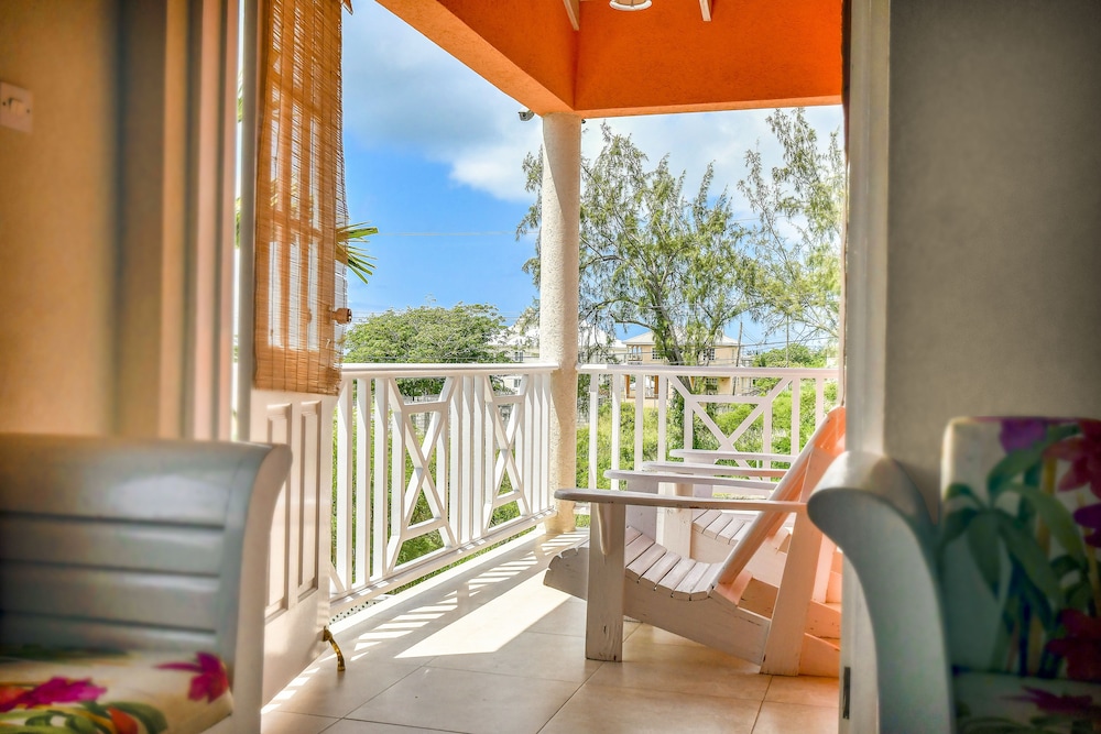 Best E Villas Providence